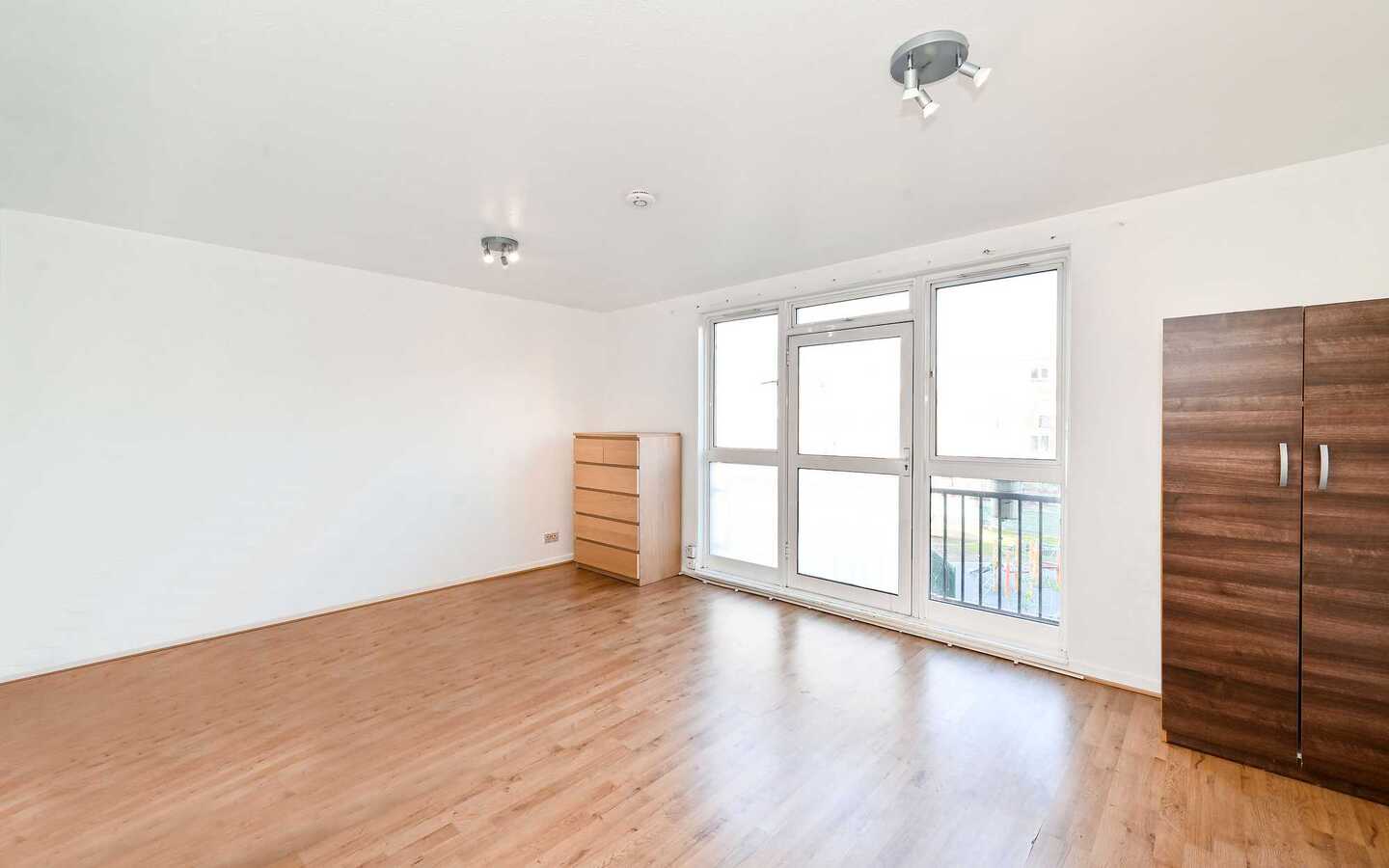 2 Bedroom Flat For Rent - Camden - London